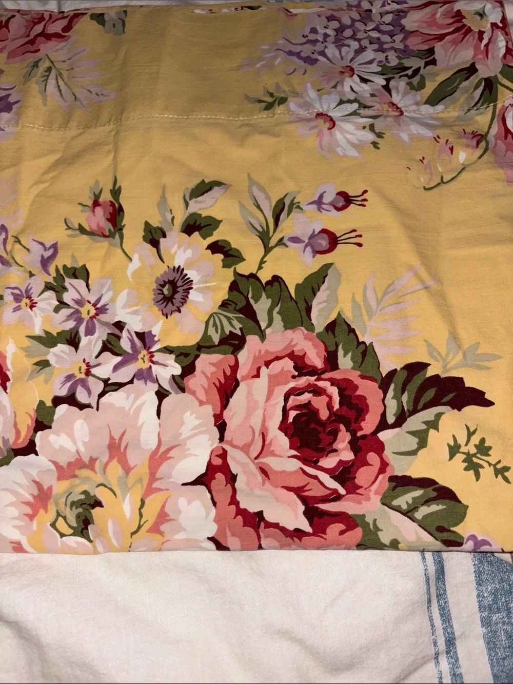 👁️ Ralph Lauren Sophie Sophie Brooke yellow floral pillowcases